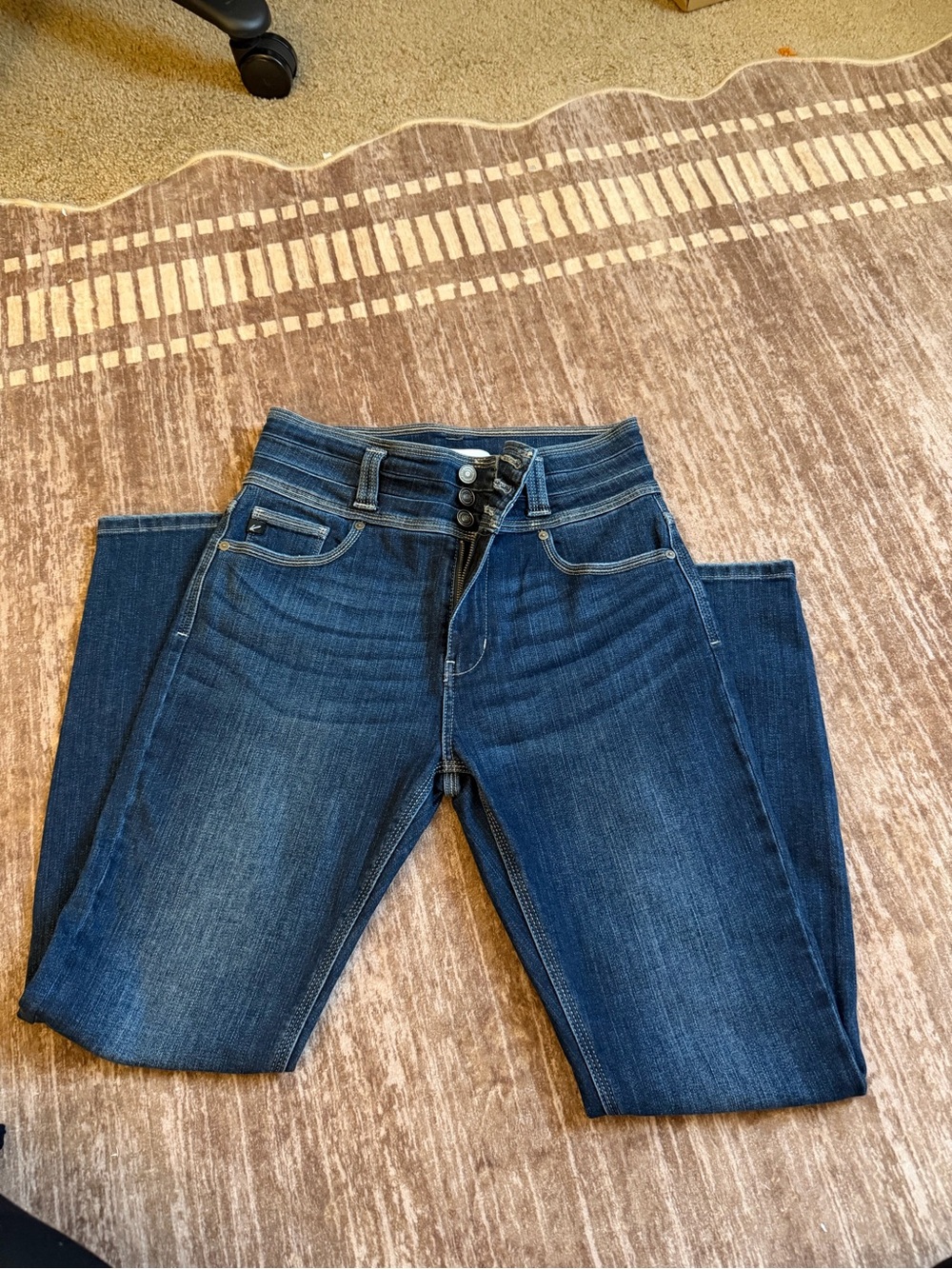 Kancan Dark Blue Mid-Rise Women’s Jeans with Triple-Button Closure